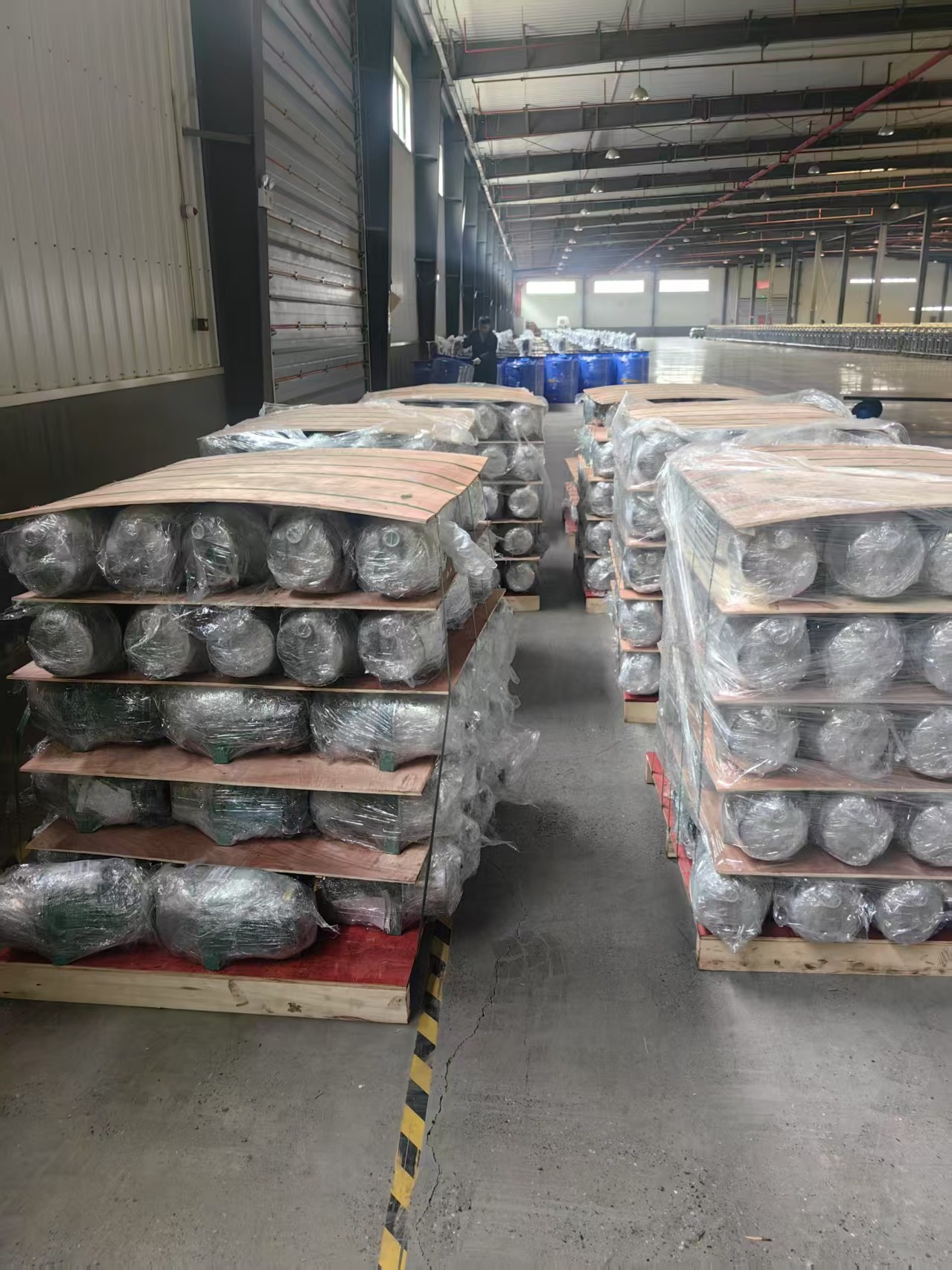 水肥一體機(jī)增壓泵2600余臺(tái)分批交貨